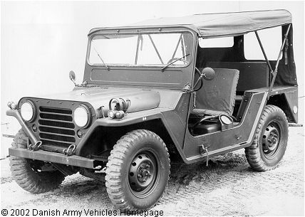 Ford M151A1, 4 x 4,  24 V (Front view, left side)