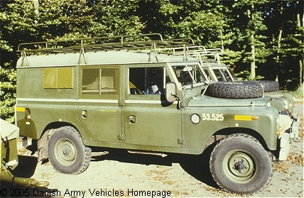 Landrover 109 S III, 4 x 4, 24V, D (Side view, right side)