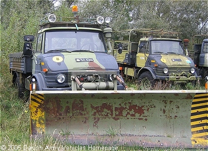 Unimog 416, 4 x 4, 24 V, D (Front view, right side)