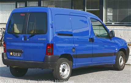 Peugeot Partner, 4 x 2, 12V (Rear view, right side)