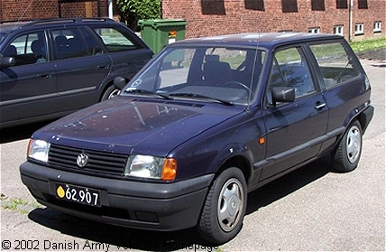 VW Polo, 4 x 2, 12V (Front view, left side)